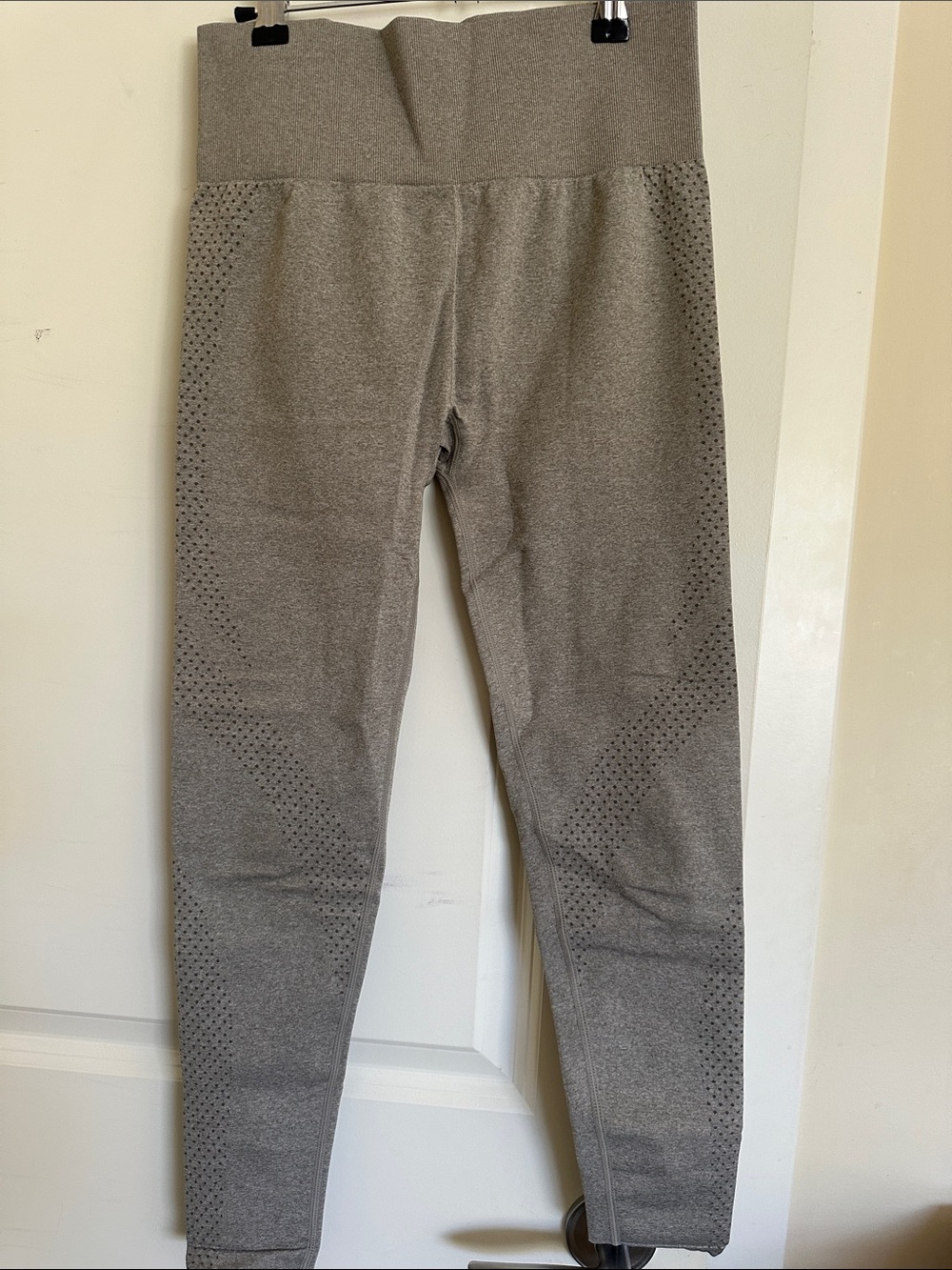 H&M Gray Seamless High-Waist Leggings